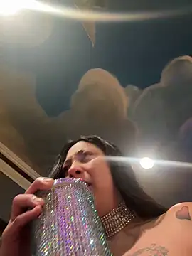 Snapshot of Gin4Cole chatting on January 2025 07:52:01 AM Gin4Cole online show from January 2025 07:52:01 AM