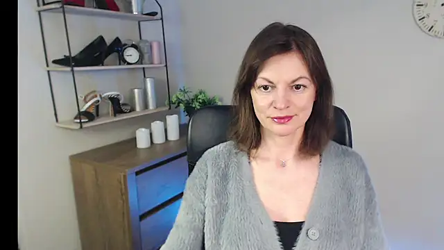 Snapshot of VivianWILD chatting on February 2025 11:01:02 AM VivianWILD online show from February 2025 11:01:02 AM