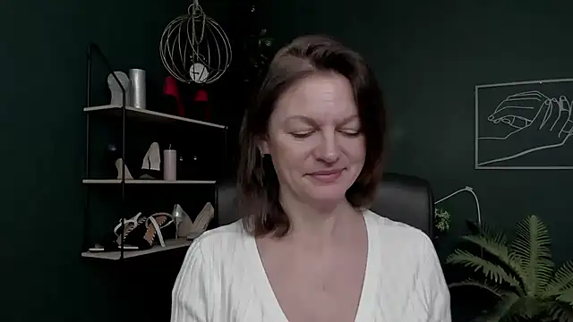 VivianWILD online show from December 2025 06:45:02 AM