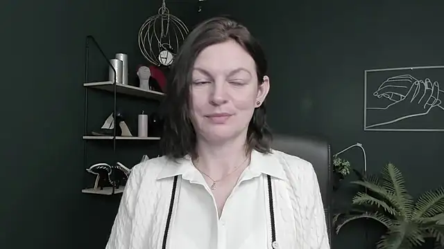 VivianWILD online show from April 2026 06:07:02 AM