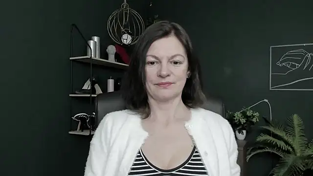 VivianWILD online show from March 2026 07:53:01 AM