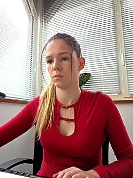 lucie mehott online show from April 2026 08:32:02 AM