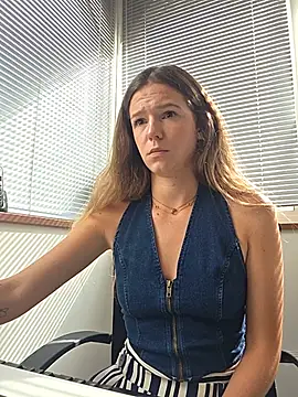 lucie mehott online show from June 2026 08:14:01 AM