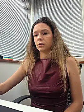 lucie mehott online show from March 2026 10:20:02 AM