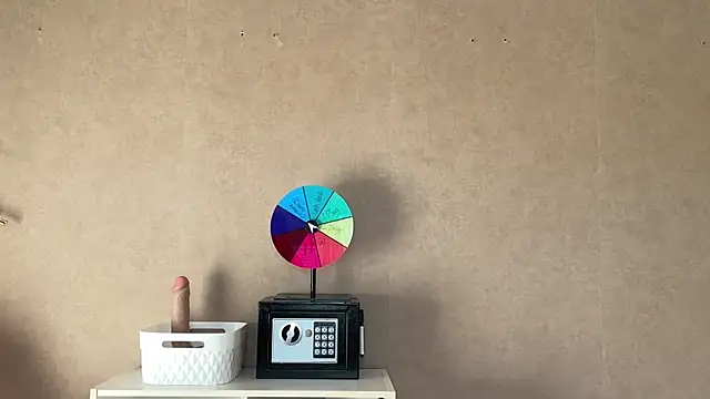 Snapshot of lucie_mehott chatting on November 2025 09:02:01 AM lucie mehott online show from November 2025 09:02:01 AM