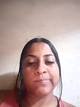 Giselabrunette25 online show from May 2026 07:06:02 PM