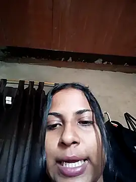 Giselabrunette25 online show from December 2025 09:28:01 PM