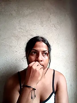 Giselabrunette25 online show from October 2025 10:08:02 PM