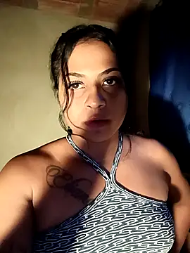 Giselabrunette25 online show from October 2025 10:54:02 PM
