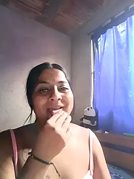 Giselabrunette25 online show from September 2025 03:40:01 PM