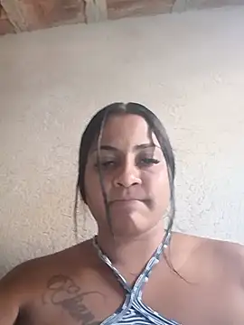 Giselabrunette25 online show from May 2026 05:44:02 PM