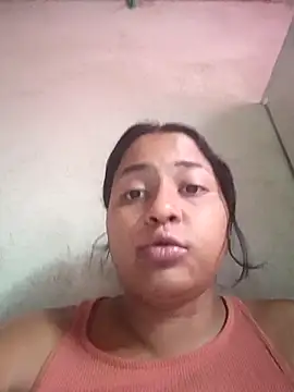 Giselabrunette25 online show from February 2026 03:01:01 PM