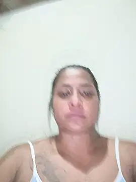 Giselabrunette25 online show from May 2026 11:35:01 PM