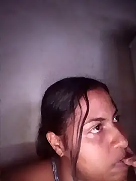 Giselabrunette25 online show from February 2026 01:47:04 AM