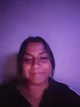 Giselabrunette25 online show from May 2026 01:56:01 AM