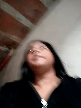 Giselabrunette25 online show from April 2026 08:21:01 PM