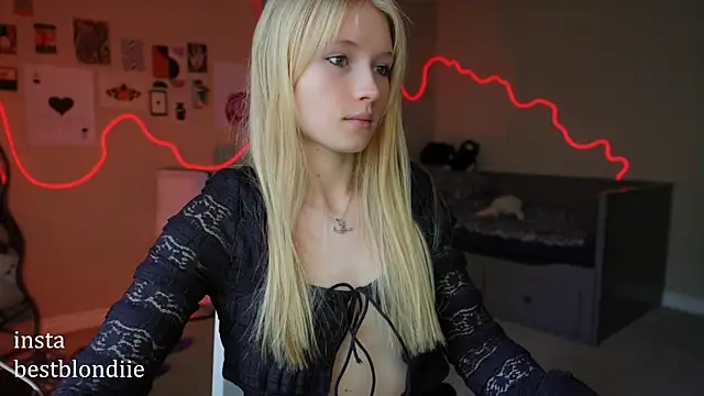 bestblonde online show from January 2025 05:08:01 PM