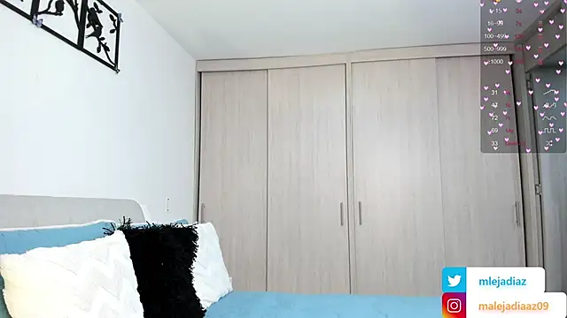 Snapshot of MalejaDiaz_ chatting on February 2025 08:58:02 PM MalejaDiaz online show from February 2025 08:58:02 PM