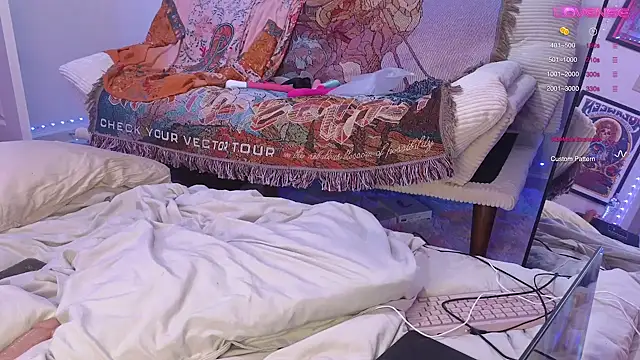 Snapshot of yummyrina chatting on February 2025 02:25:01 AM yummyrina online show from February 2025 02:25:01 AM