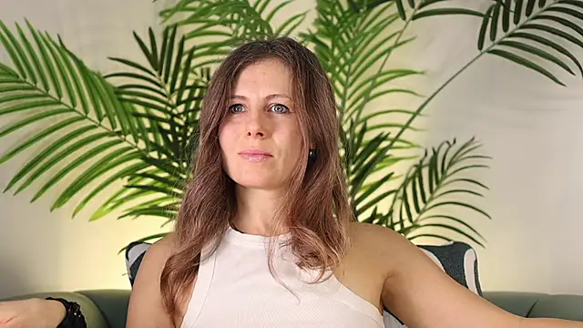 AnnittaStar online show from January 2026 03:24:01 AM