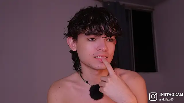 Angelo 018 online show from June 2026 01:11:02 AM