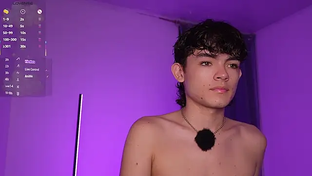 Angelo 018 online show from April 2026 02:48:01 AM