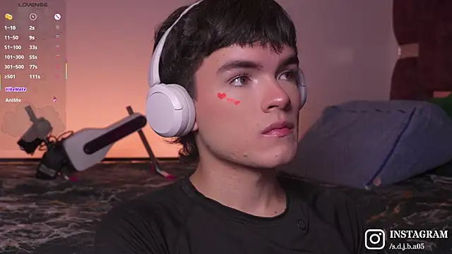 Angelo 018 online show from November 2025 06:07:01 AM