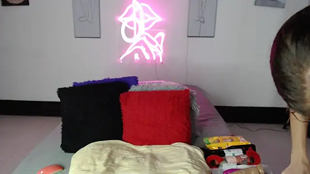 Rihana14 online show from March 2026 10:59:01 PM