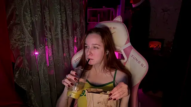 pearl princess  online show from December 2025 09:06:02 PM