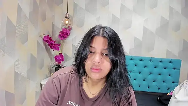 LindaBreeS online show from September 2025 02:23:01 PM
