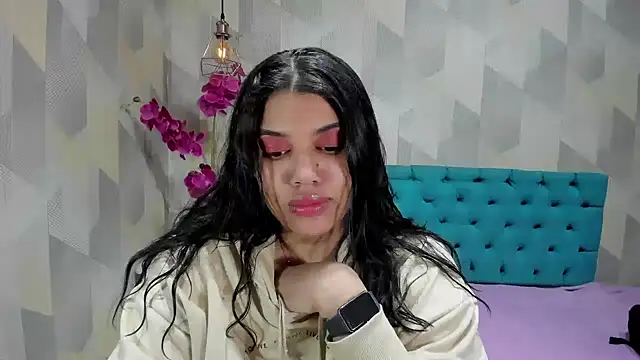 LindaBreeS online show from October 2025 02:17:02 PM
