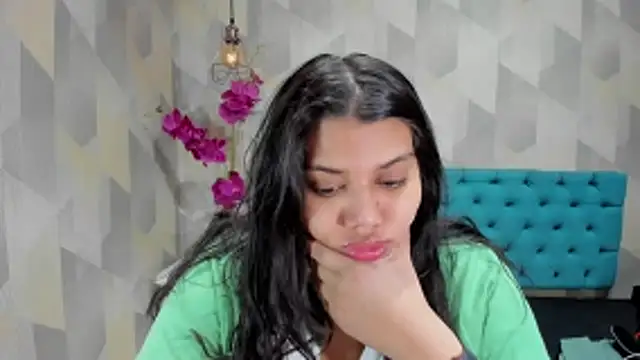 LindaBreeS online show from October 2025 03:11:02 PM