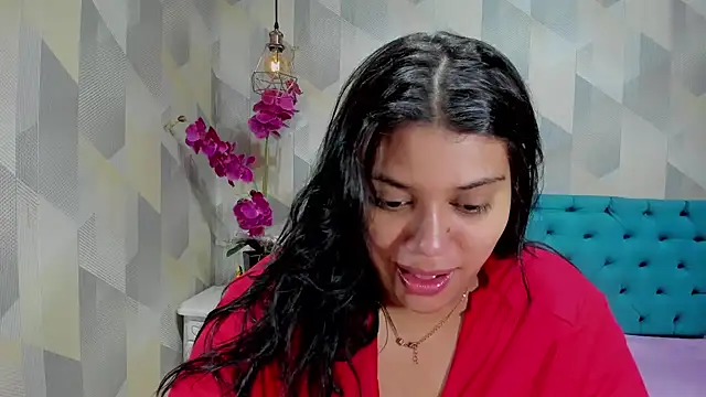 LindaBreeS online show from October 2025 03:42:01 PM