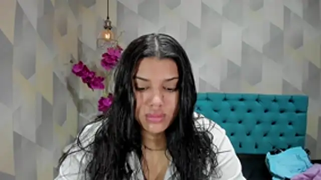 LindaBreeS online show from October 2025 12:26:02 PM