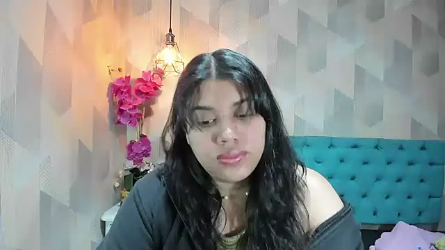 LindaBreeS online show from January 2026 05:38:02 PM