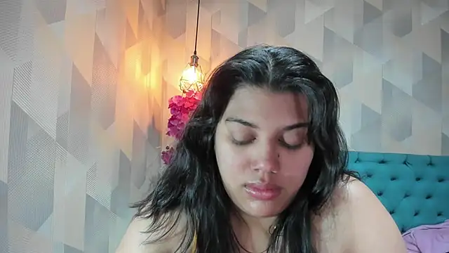 LindaBreeS online show from January 2026 07:12:01 PM