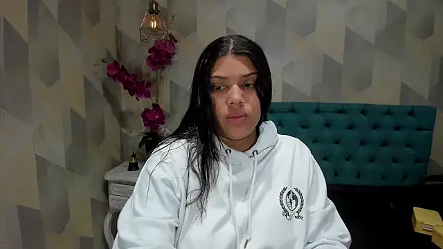 LindaBreeS online show from October 2025 01:34:01 PM