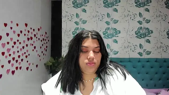 LindaBreeS online show from March 2025 05:11:02 PM