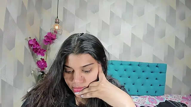 LindaBreeS online show from September 2025 02:21:02 AM