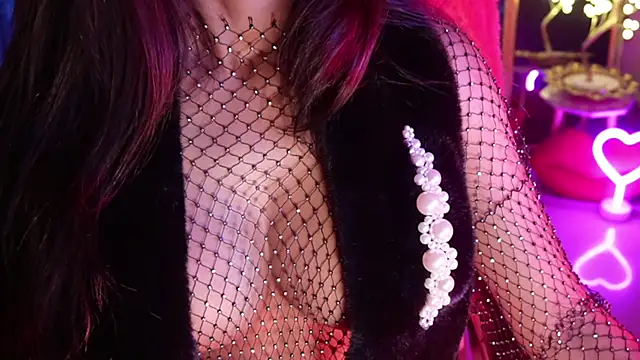 Snapshot of littledevil4511 chatting on January 2025 08:36:01 AM littledevil4511 online show from January 2025 08:36:01 AM