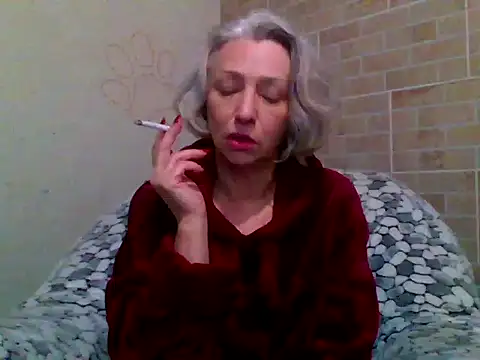 Lorie Carrie online show from January 2026 02:11:02 PM