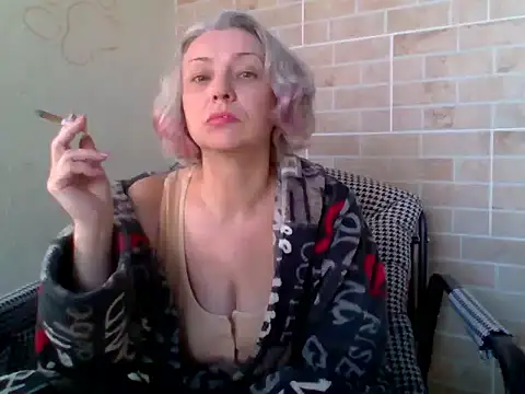 Lorie Carrie online show from March 2026 10:39:02 AM