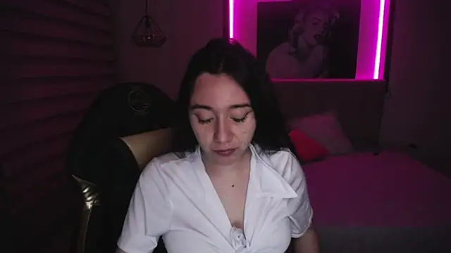 Andrea Ramos online show from March 2025 02:53:02 AM