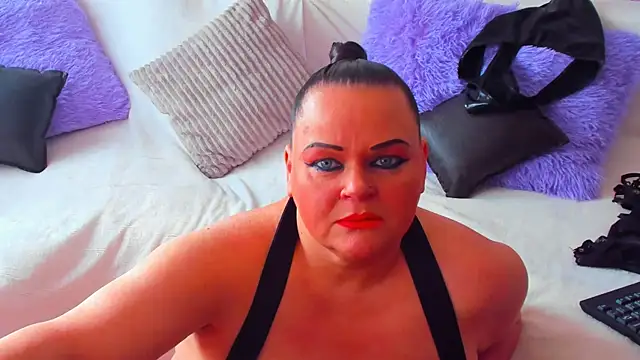 MilanaBiegert online show from March 2025 09:35:02 AM