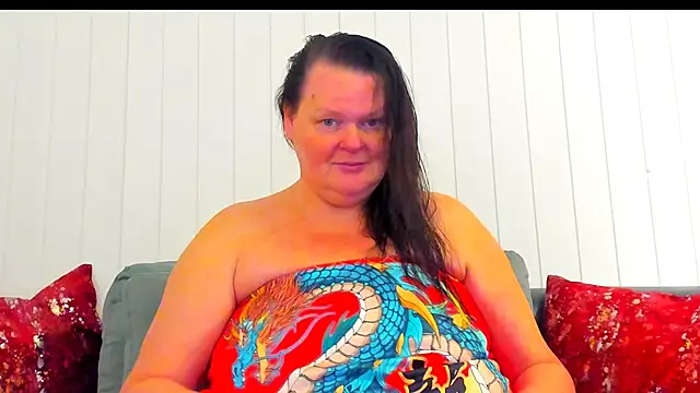 MilanaBiegert online show from January 2026 11:02:02 AM