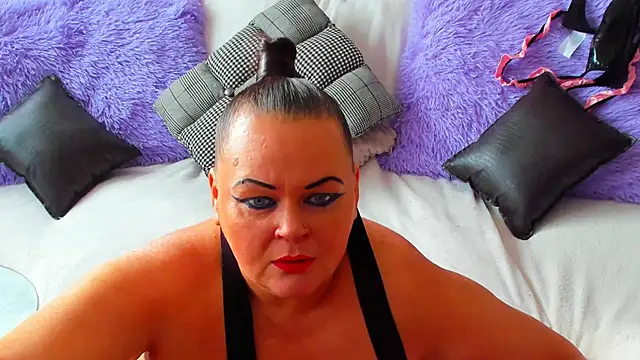 MilanaBiegert online show from September 2025 07:58:02 AM