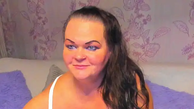 MilanaBiegert online show from September 2025 08:15:01 PM