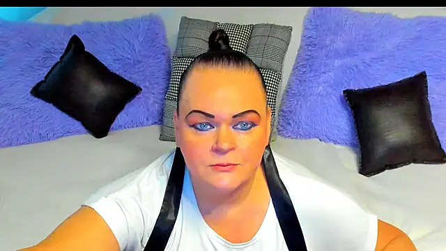 MilanaBiegert online show from November 2025 07:12:01 AM