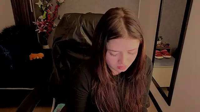 almma shy online show from October 2025 03:25:02 PM