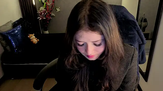 almma shy online show from September 2025 01:28:02 PM